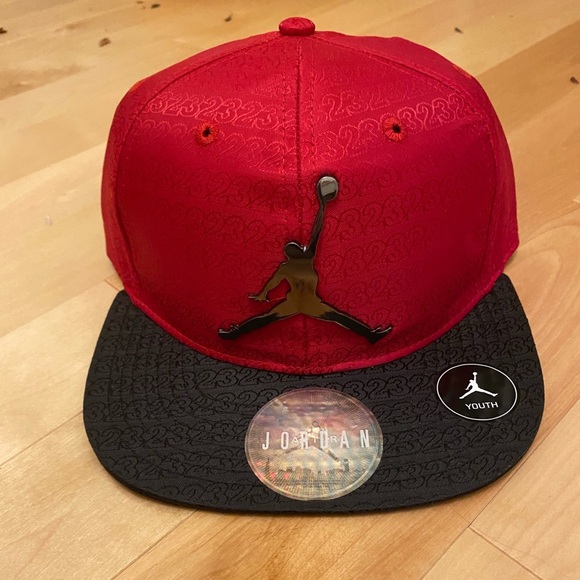 Youth Air Jordan hat NWT - Picture 1 of 5